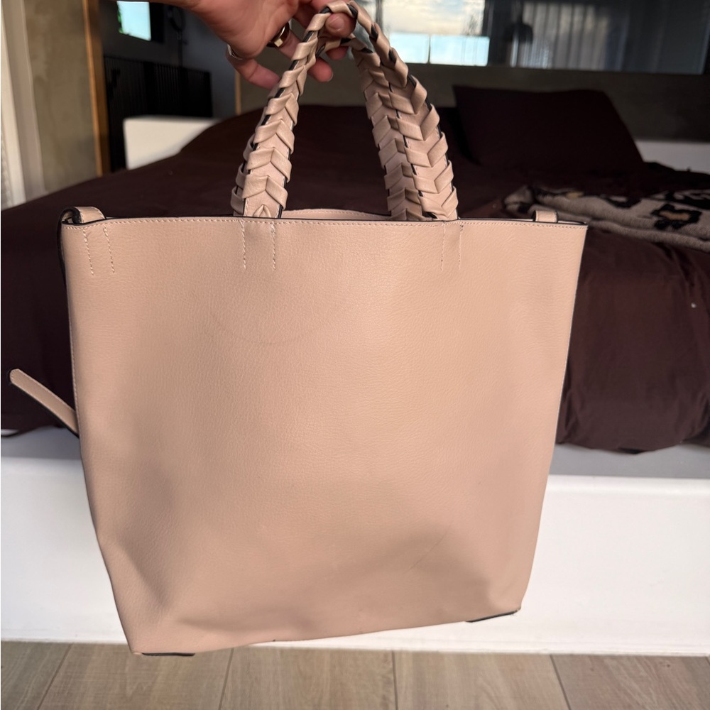 Elegant Beige Women's Tote Bag